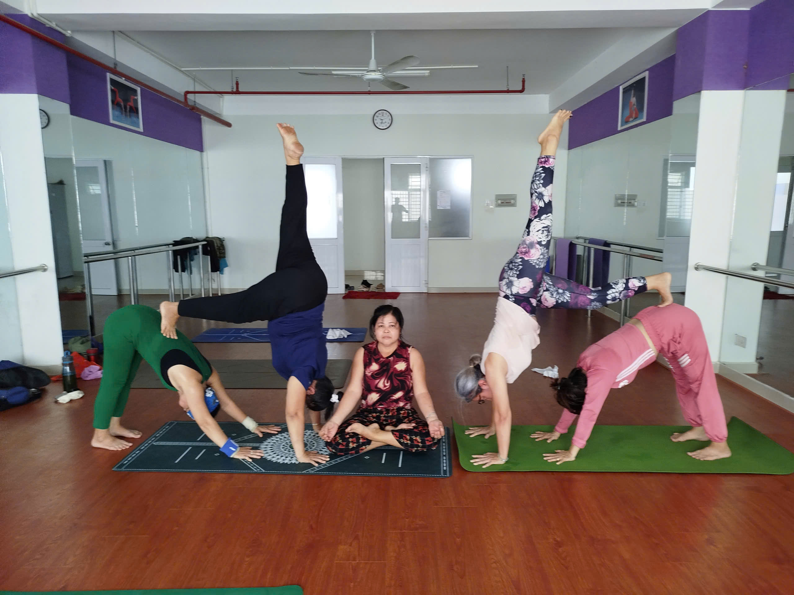 CLB Yoga Ấn Độ hình ảnh 2