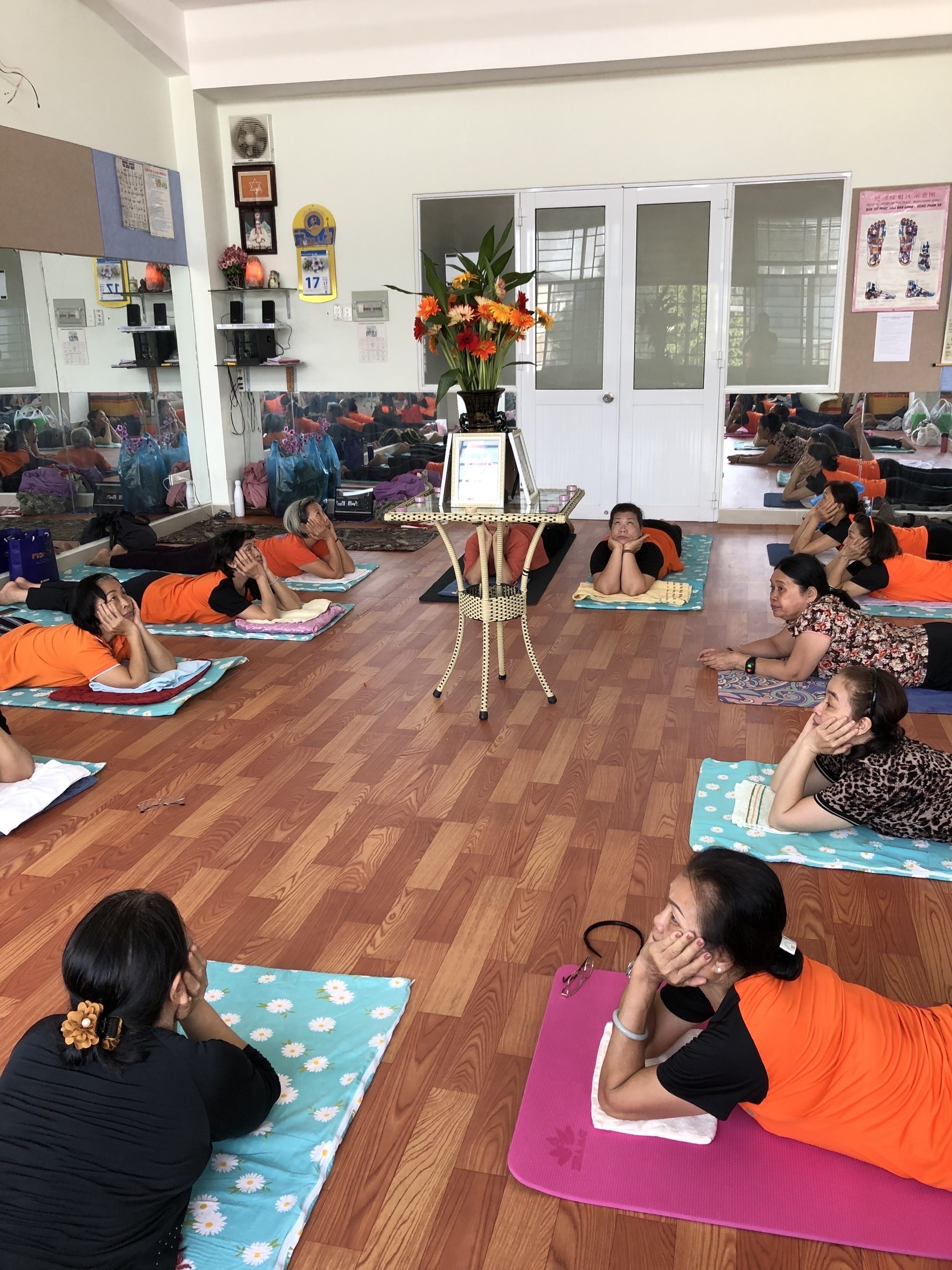 CLB Yoga Trị Liệu hình ảnh 3